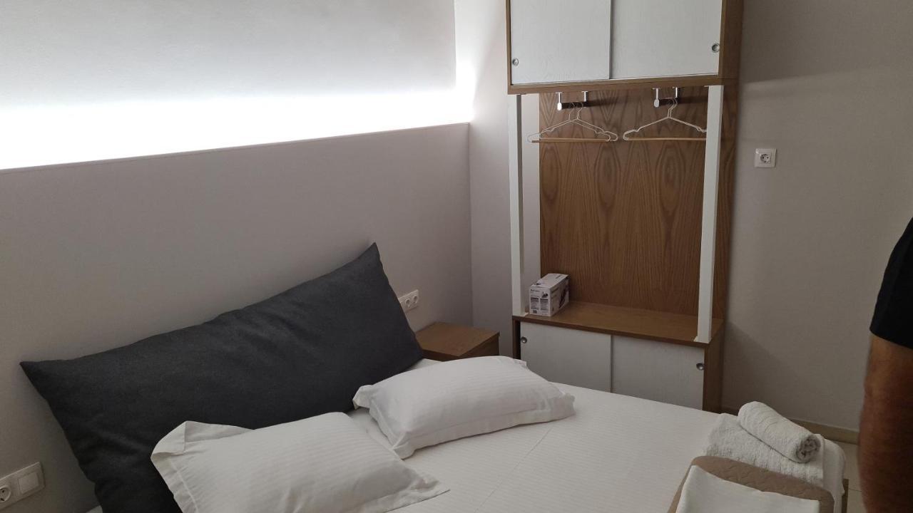 Center Point Thessalonikiアパートメント エクステリア 写真